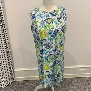 Tabi Sleeveless Floral Shift Dress in White, Blue & Green